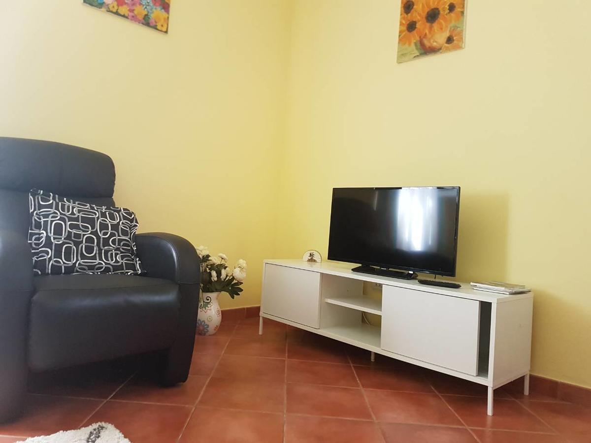 רוביני Apartments Ella מראה חיצוני תמונה